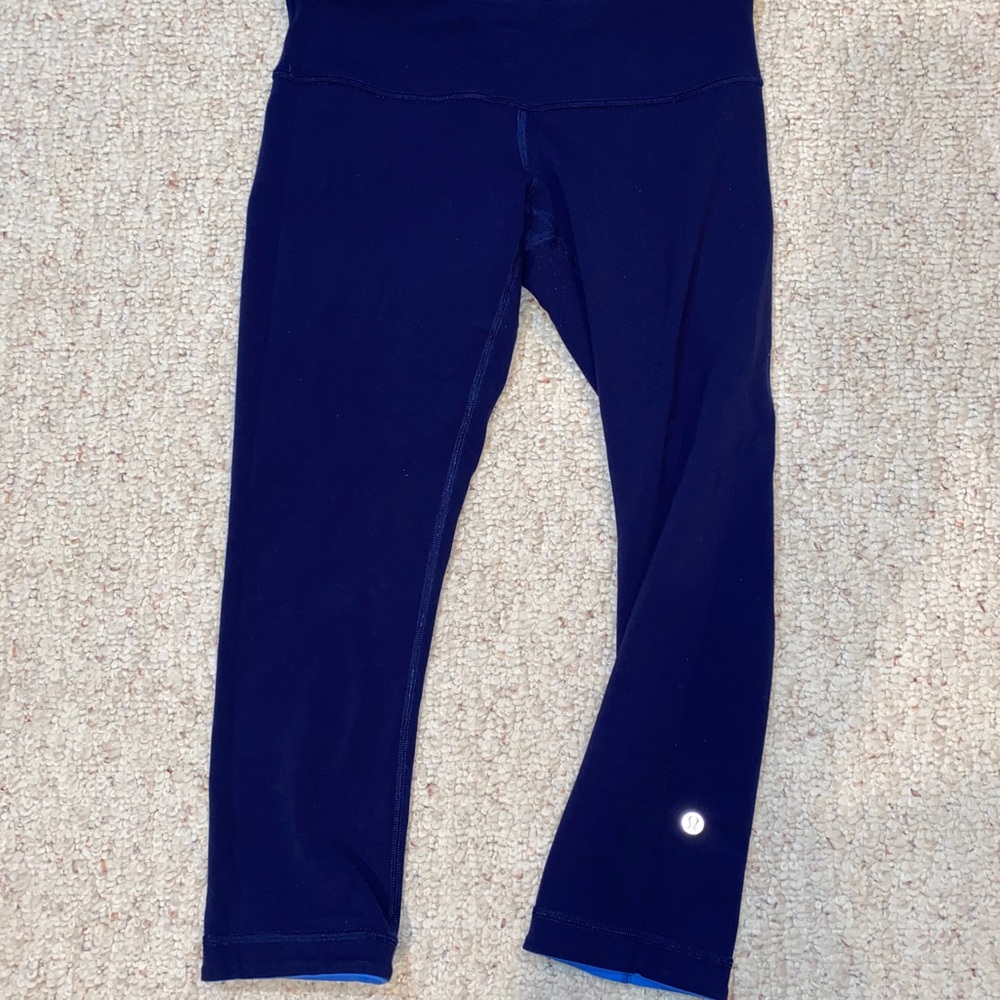 Reversible Lululemon cropped leggings